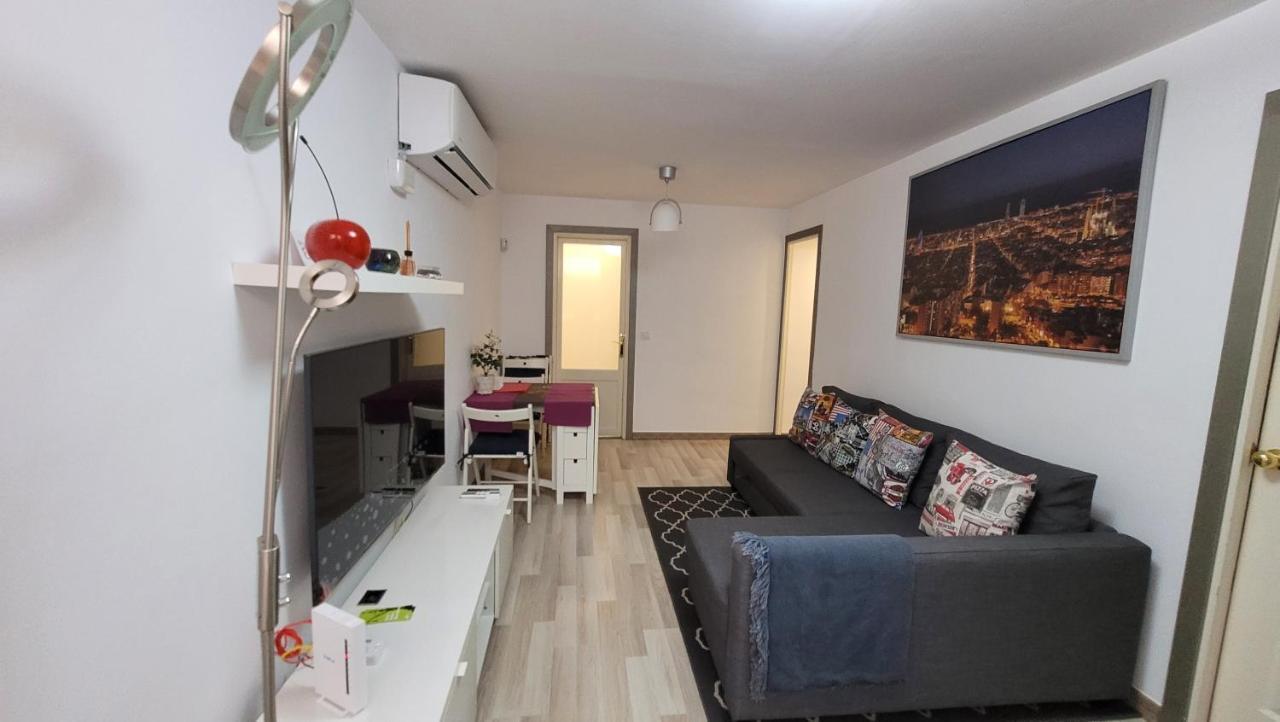 Apartaments B O D Collblanc L'Hospitalet de Llobregat Kültér fotó