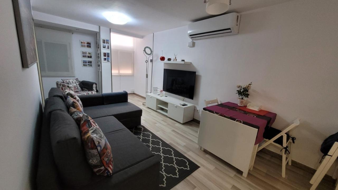 Apartaments B O D Collblanc L'Hospitalet de Llobregat Kültér fotó
