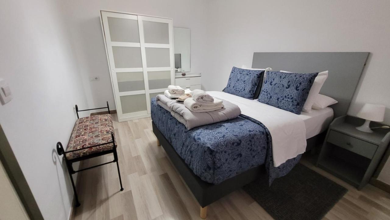Apartaments B O D Collblanc L'Hospitalet de Llobregat Kültér fotó